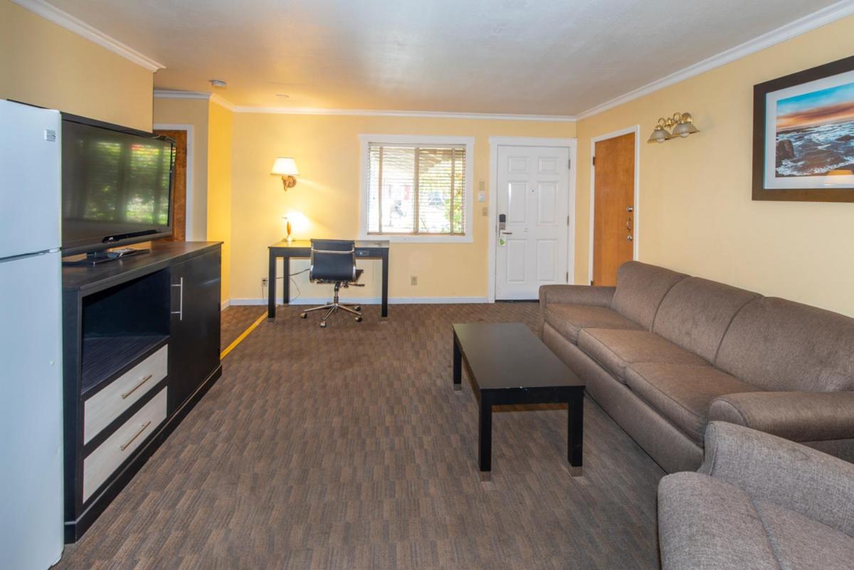 Surf Motel And Gardens Fort Bragg Esterno foto
