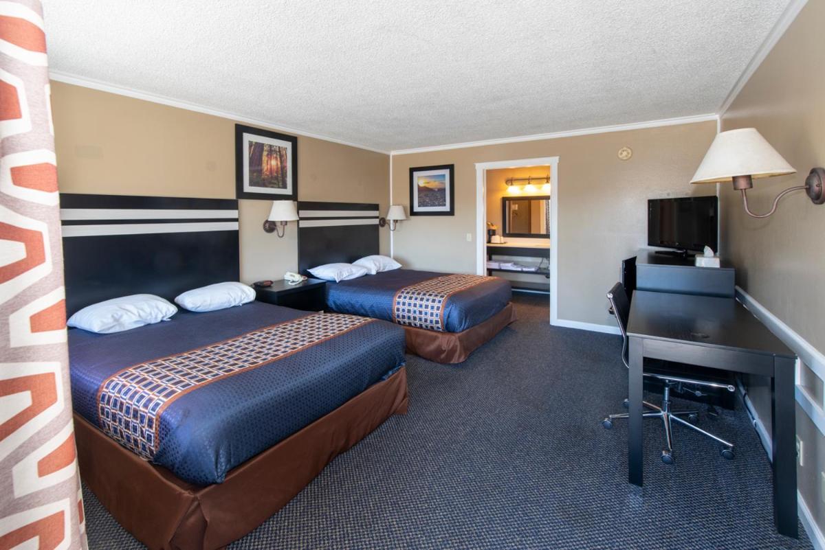 Surf Motel And Gardens Fort Bragg Esterno foto