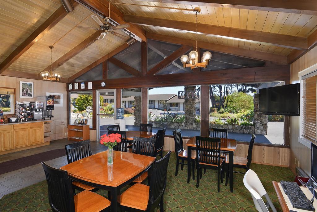 Surf Motel And Gardens Fort Bragg Esterno foto